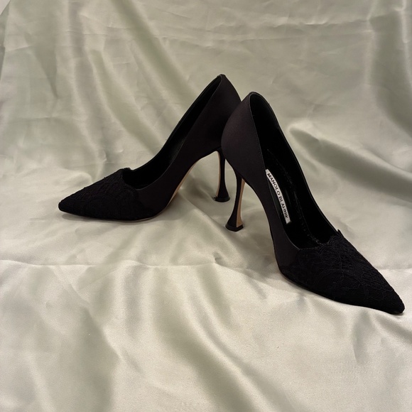 Manolo Blahnik Black Satin & Lace 100mm Pumps Size 36 Made In Italy Worn Twice❗️ - Picture 3 of 12